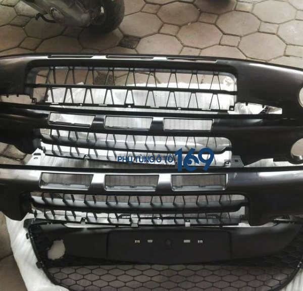 Cản trước miếng dưới Ford Ranger Cản trước miếng dưới Ford Ranger