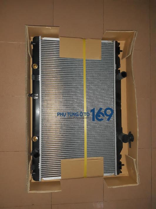 Két nước Toyota Camry 2.4 Két nước Toyota Camry 2.4