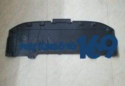 Chắn bùn gầm máy giữa Mazda 3