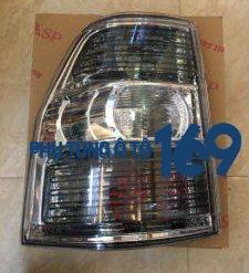 Đèn hậu phải Mitsubishi Pajero