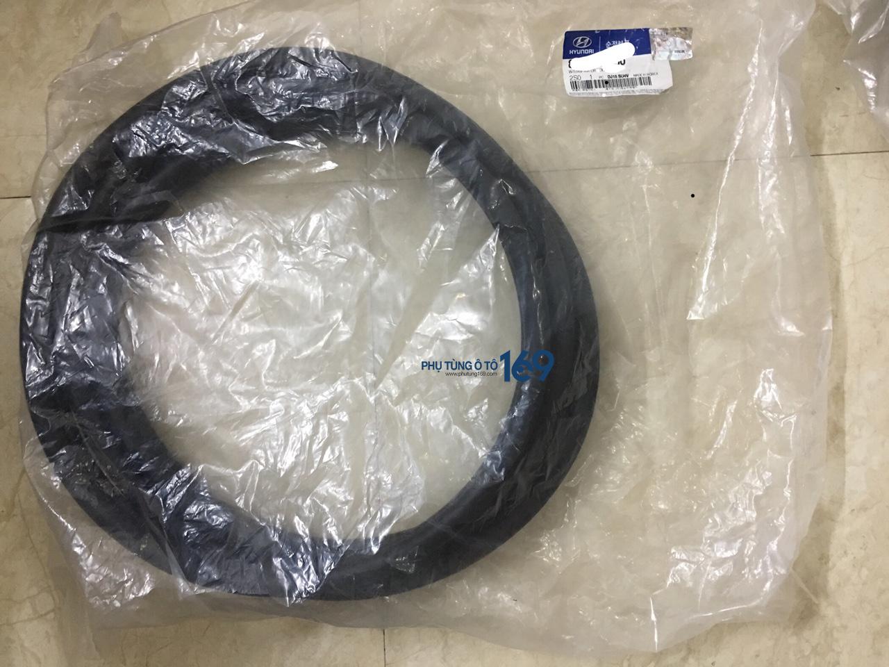 Gioăng thành cánh cửa trước phải Hyundai Tucson Gioăng thành cánh cửa trước phải Hyundai Tucson