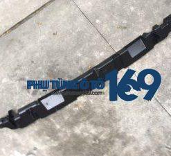 Hướng gió dưới két turbo Mazda Bt50