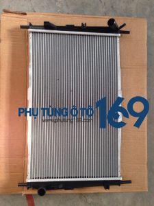 Két nước Ford Transit Két nước Ford Transit