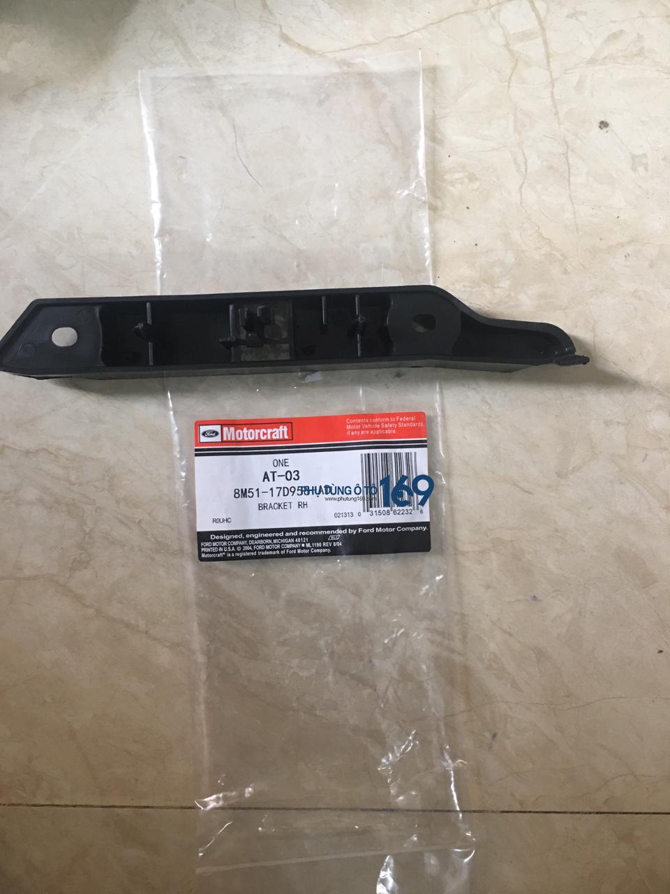 Nẹp cài cản trước Ford Focus Nẹp cài cản trước Ford Focus