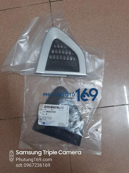 Ốp mang cá tai xe trái Chevrolet Captiva Ốp mang cá tai xe trái Chevrolet Captiva