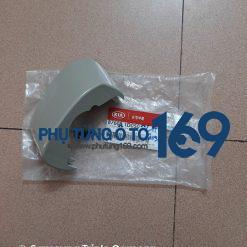 Ốp chân gương phải Kia Carens