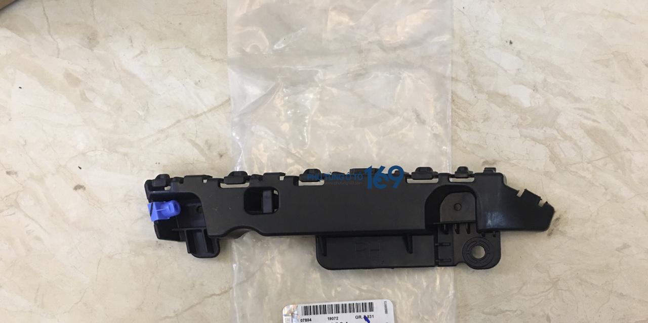 Nẹp cài cản trước Daewoo Lacetti CDX Nẹp cài cản trước Daewoo Lacetti CDX