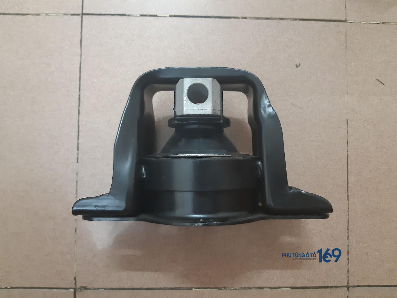 Chân máy dầu Nissan Livina Chân máy dầu Nissan Livina