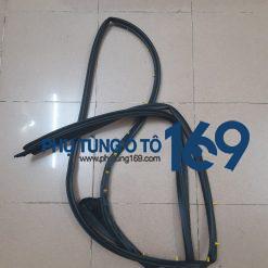 Gioăng cánh cửa trước trái Kia Sorento