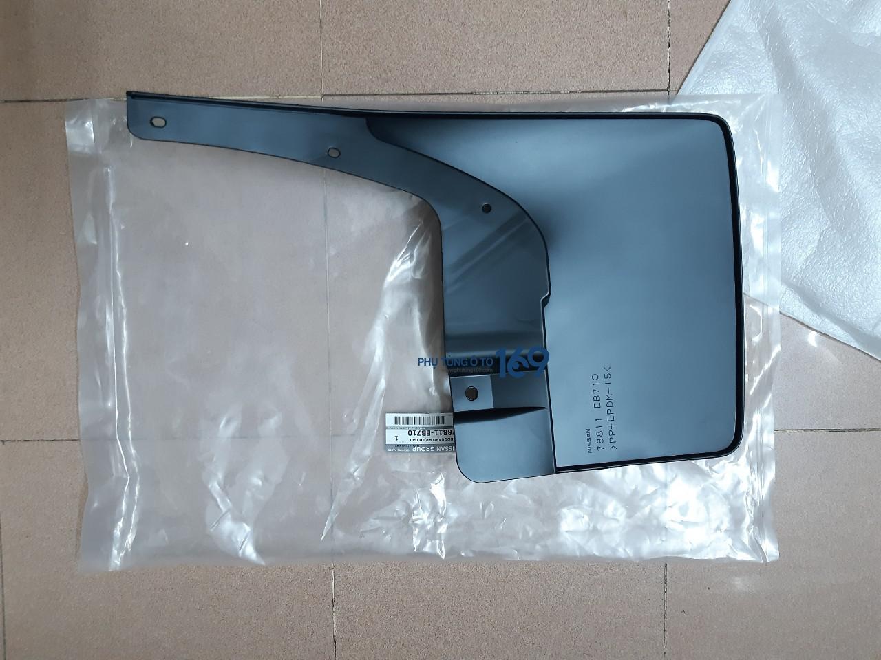 Chắn bùn bánh sau Nissan Navara Chắn bùn bánh sau Nissan Navara