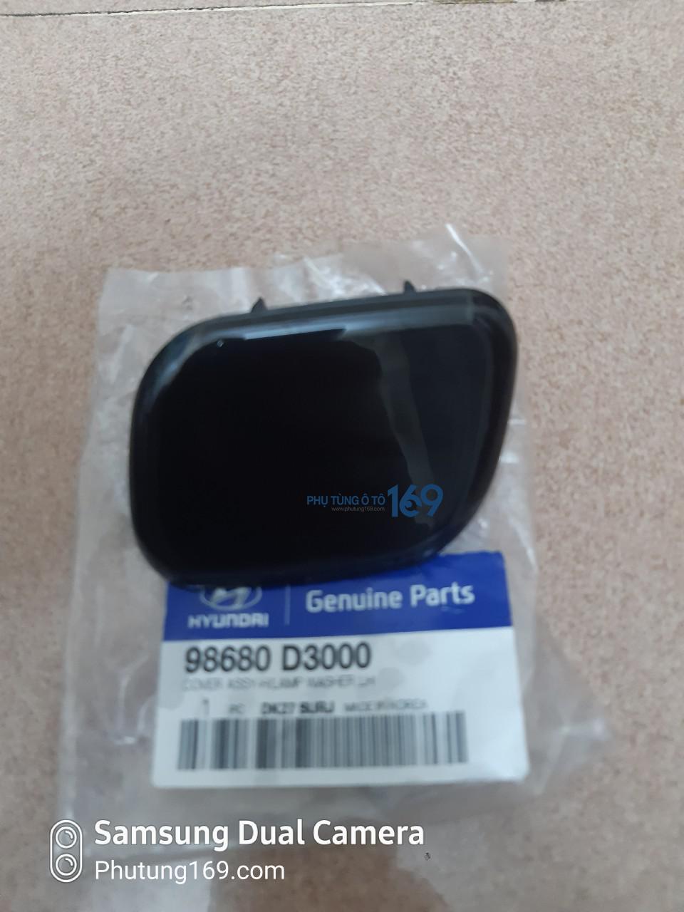 Nắp đậy vòi rửa đèn pha phải Hyundai Tucson Nắp đậy vòi rửa đèn pha phải Hyundai Tucson