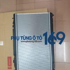 Két nước làm mát Toyota Camry