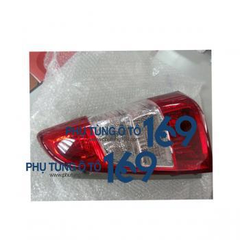Đèn hậu phụ Toyota Innova Đèn lái phải Toyota Innova