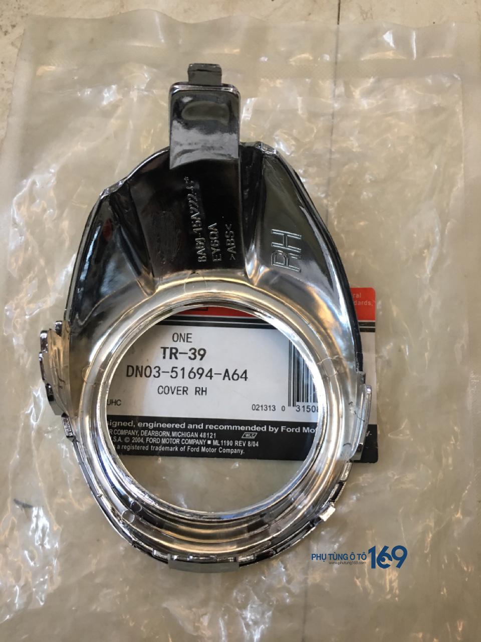 Ốp đèn gầm cản trước phải Ford Fiesta Ốp đèn gầm cản trước phải Ford Fiesta