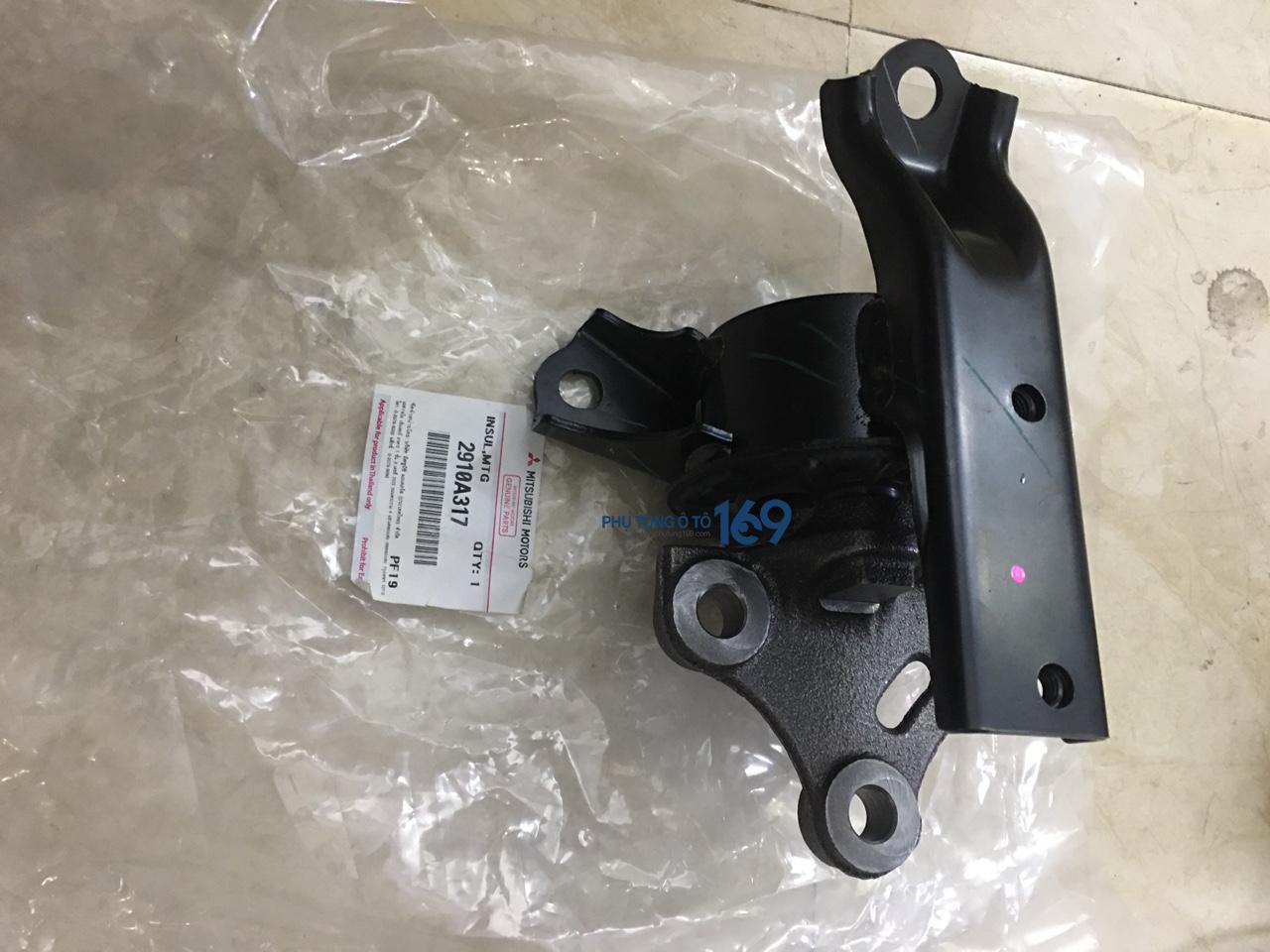 Chân máy trái Mitsubishi Attrage Chân máy trái Mitsubishi Attrage