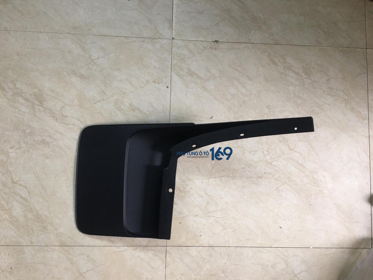 chan-bun-banh-xe-sau-trai