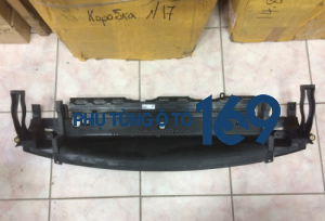 Chắn bùn gầm máy giữa Porsche Macan Chắn bùn gầm máy giữa Porsche Macan