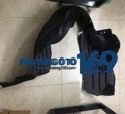 Chắn bùn lòng dè trước phải Mazda 3