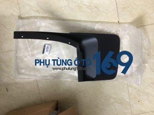 Chắn bùn bánh sau phải Mazda Bt50 Chắn bùn bánh sau phải Mazda Bt50