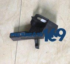 Giá đỡ đèn pha phải Mercedes C300