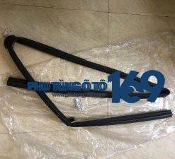 Gioăng trượt kính cánh cửa trước phải Nissan Navara