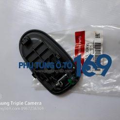 Tay mở cửa trong Kia Spectra 2003 – 2007