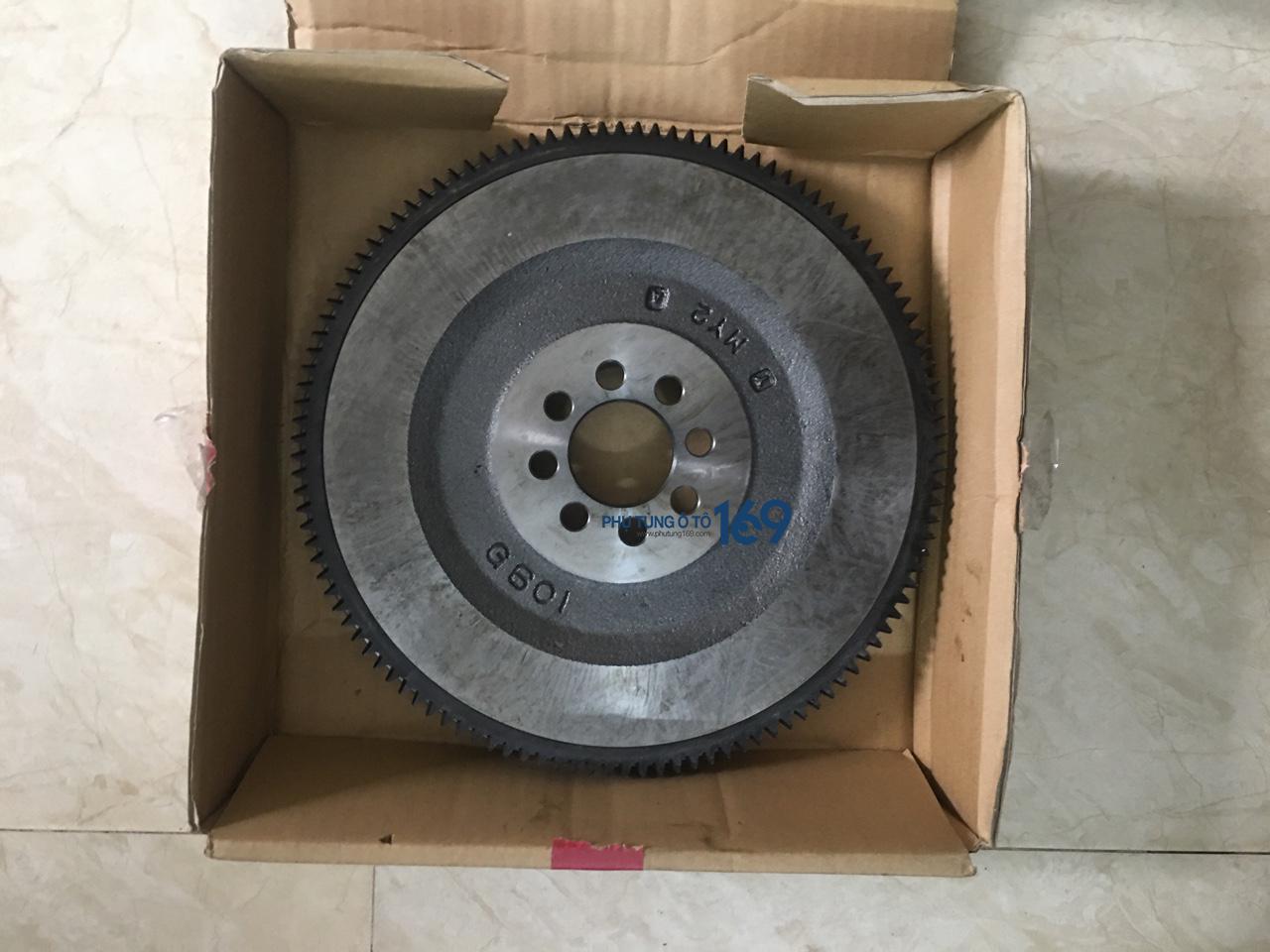 Bánh đà Ford Everest máy xăng Bánh đà Ford Everest máy xăng