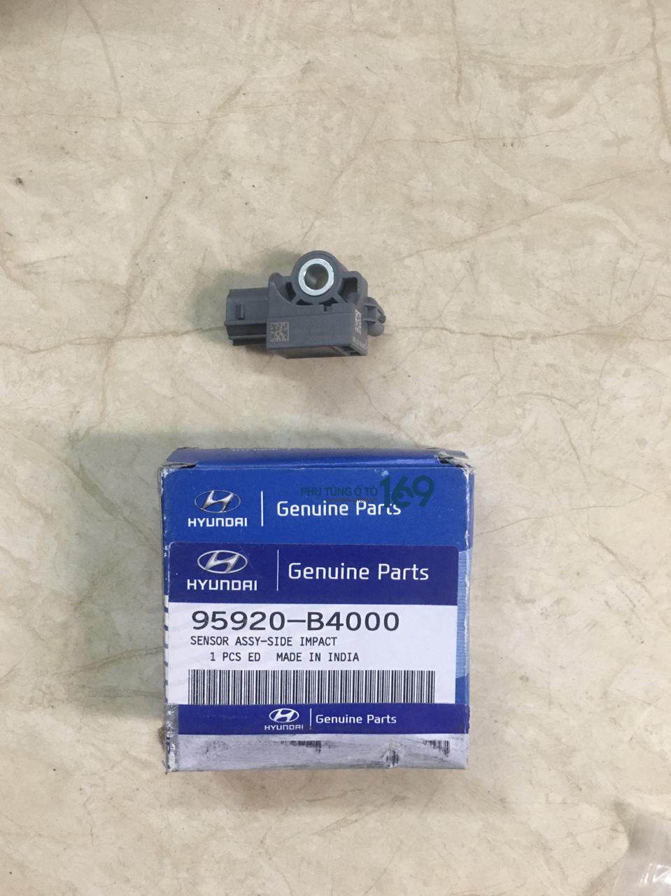 Cảm biến va chạm Hyundai I10 grand Cảm biến va chạm Hyundai I10 grand