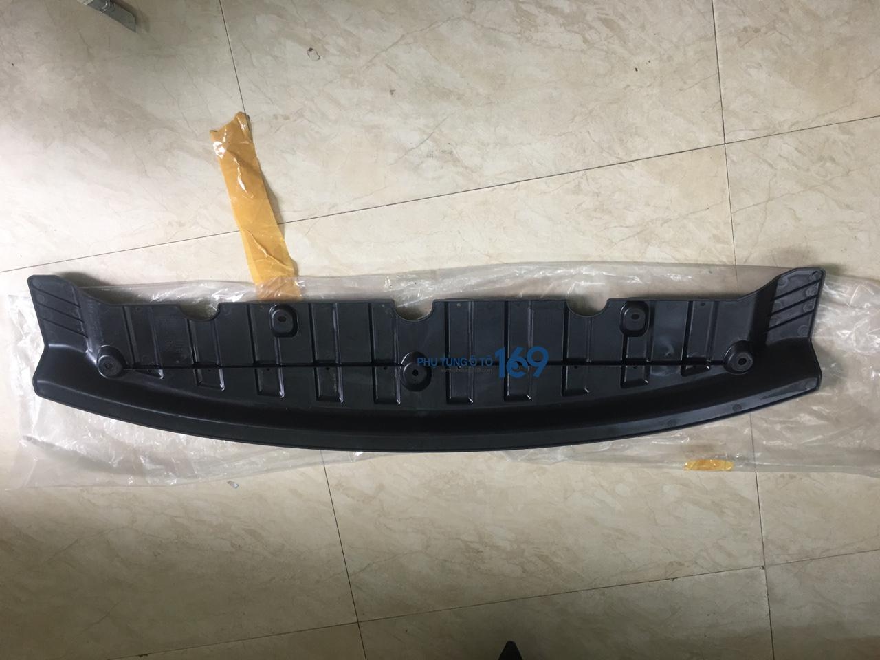 Chắn bùn gầm máy trước Hyundai Accent Chắn bùn gầm máy trước Hyundai Accent