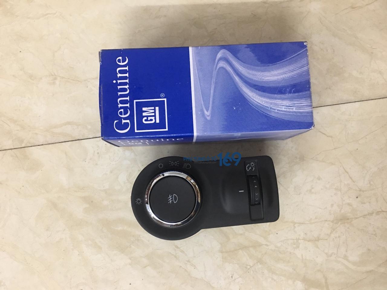 Công tắc điều khiển đèn pha Chevrolet Orlando Công tắc điều khiển đèn pha Chevrolet Orlando