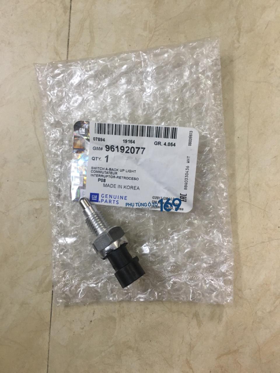 Công tắc đèn lùi Daewoo Gentra Công tắc đèn lùi Daewoo Gentra