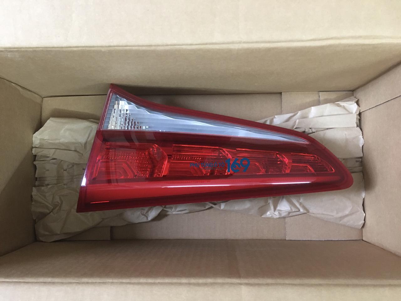 Đèn hậu trong phải Hyundai Tucson Đèn hậu trong phải Hyundai Tucson