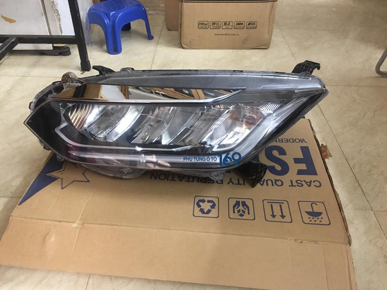 Đèn pha phải Honda City Đèn pha phải Honda City