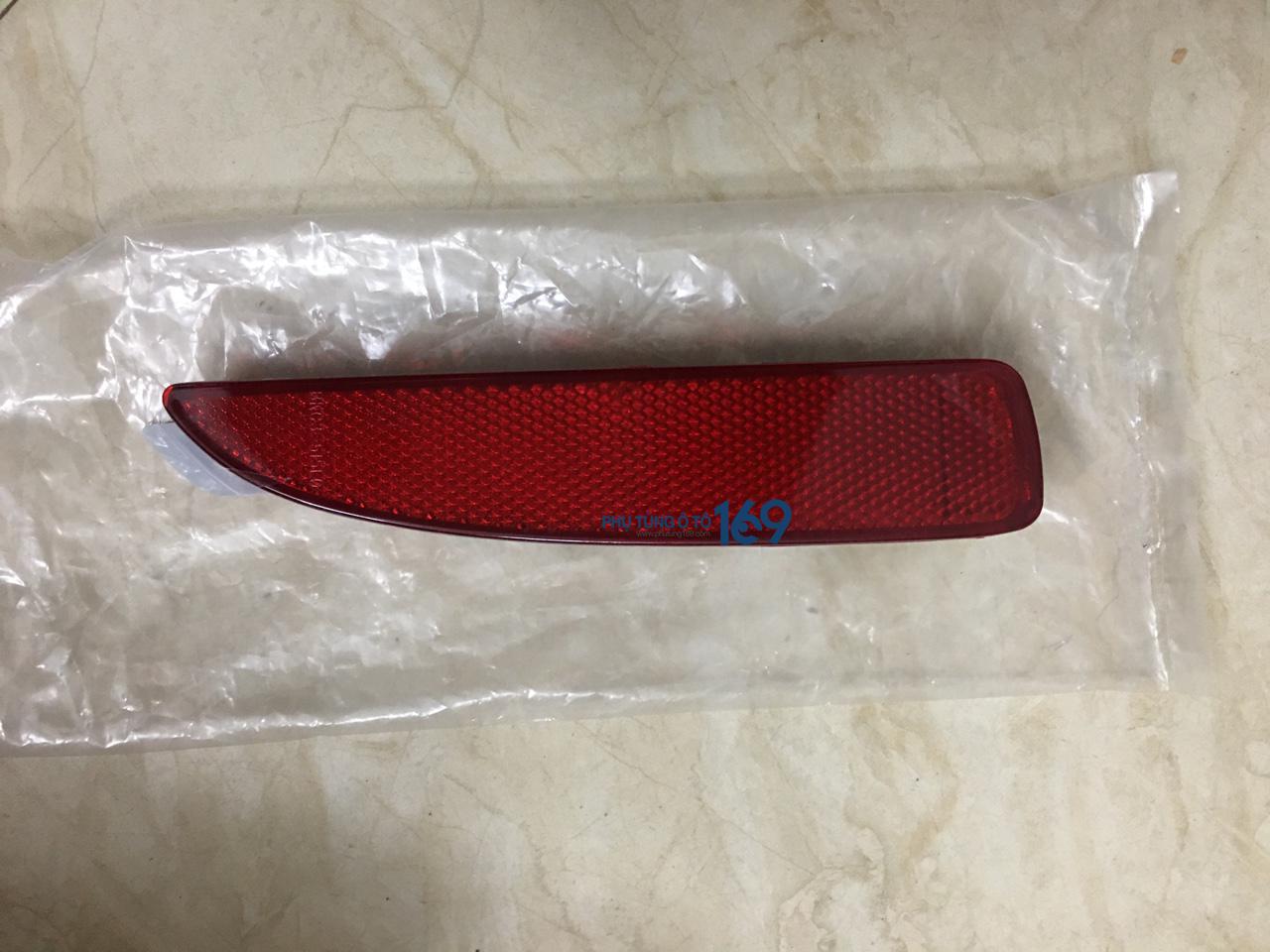 Đèn cản sau trái Mazda 3 Đèn cản sau trái Mazda 3