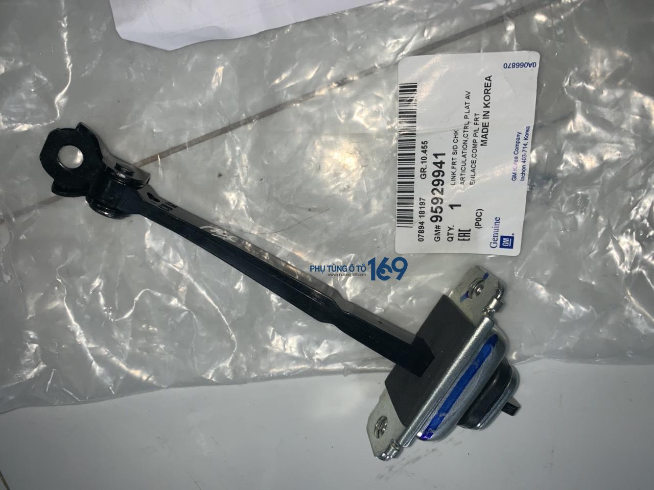 han-che-hanh-trinh-canh-cua-truoc