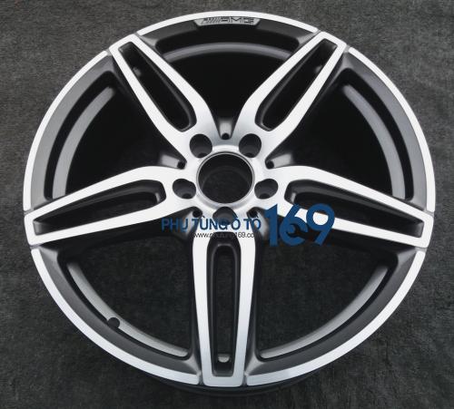 La zăng Mercedes E300 La zăng Mercedes E300