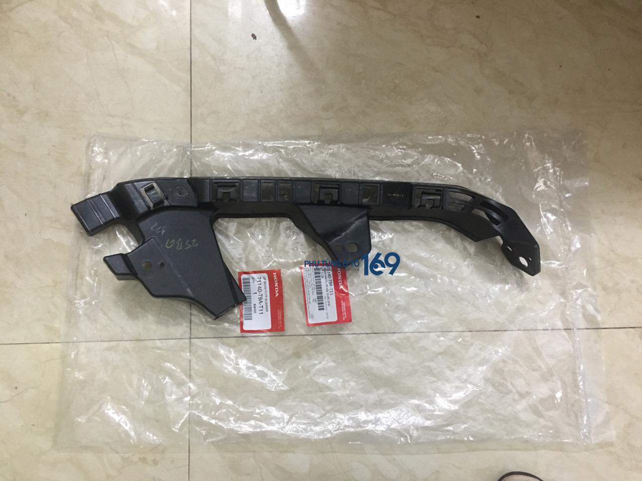 Nẹp cài đèn pha trái Honda City Nẹp cài đèn pha trái Honda City