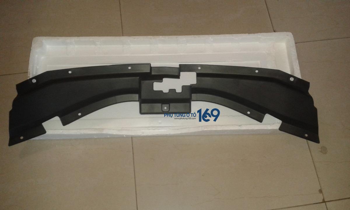 Nắp che khóa ca pô Chevrolet Captiva 2009 Nắp che khóa ca pô Chevrolet Captiva 2009