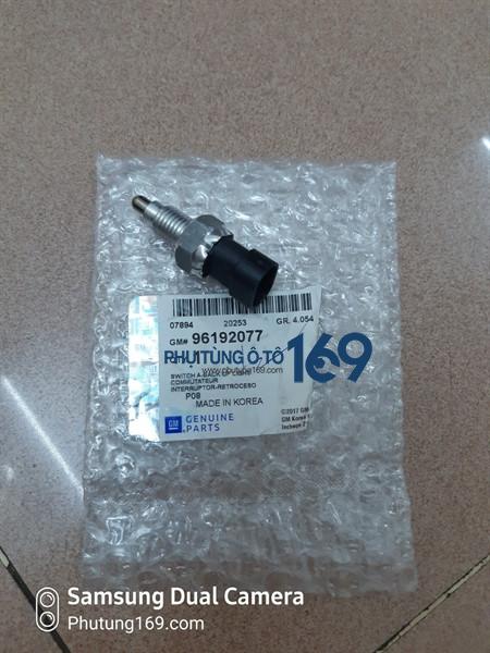 Công tắc đèn lùi Chevrolet Aveo Công tắc đèn lùi Chevrolet Aveo