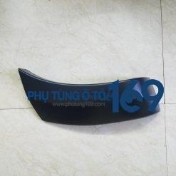 Ốp phồng ba đờ sốc trước Ford Everest