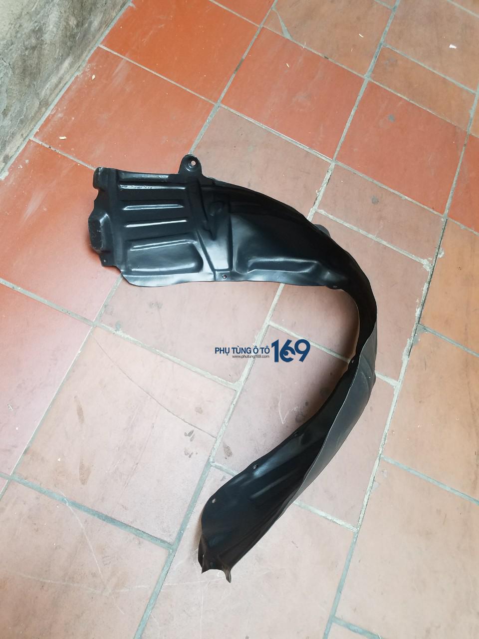 Chắn bùn lòng dè trước phải Toyota Camry Chắn bùn lòng dè trước phải Toyota Camry