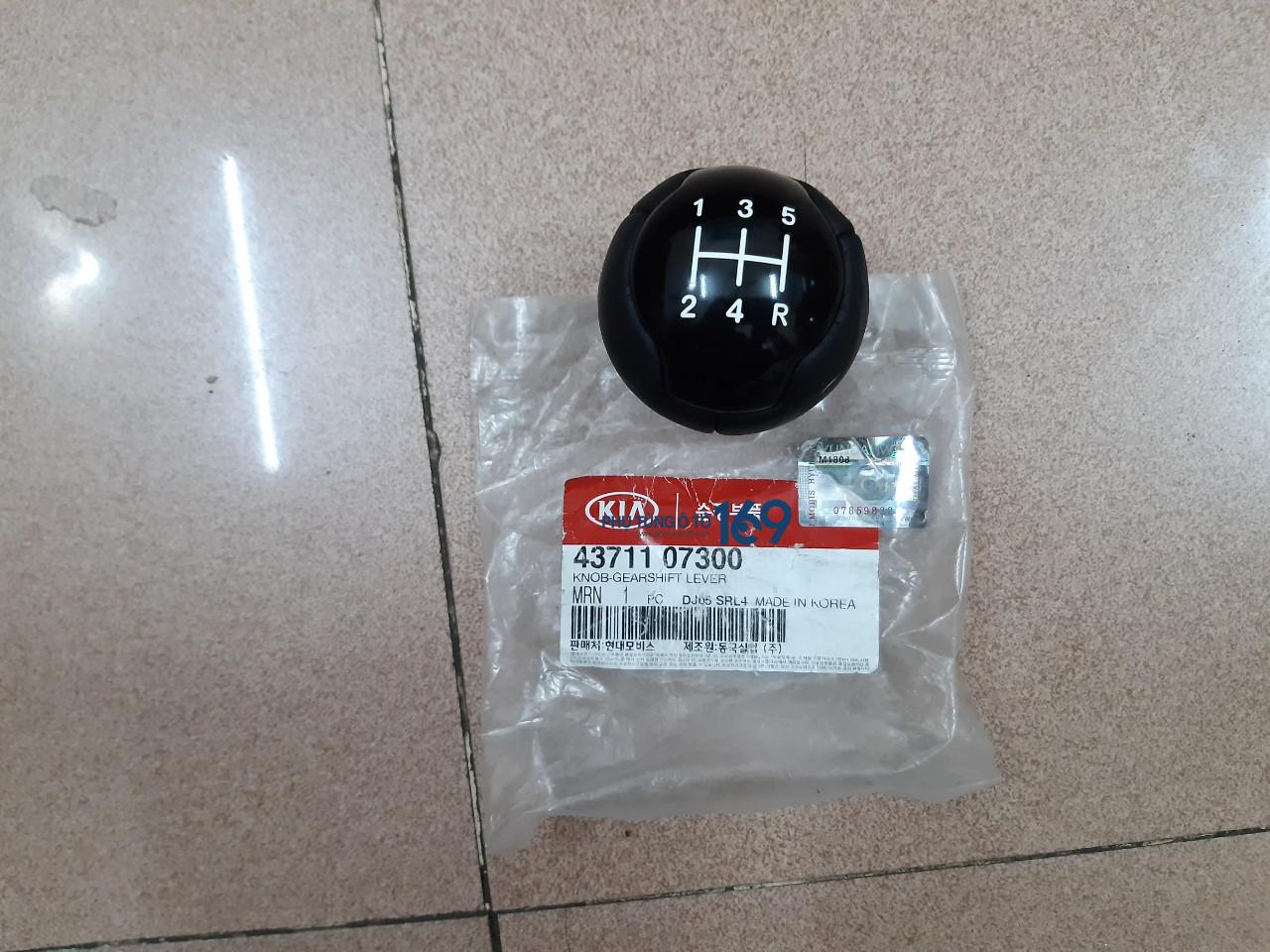 Tay nắm cần đi số Kia Morning 2010 4371107300 Tay nắm cần đi số Kia Morning 2010 4371107300