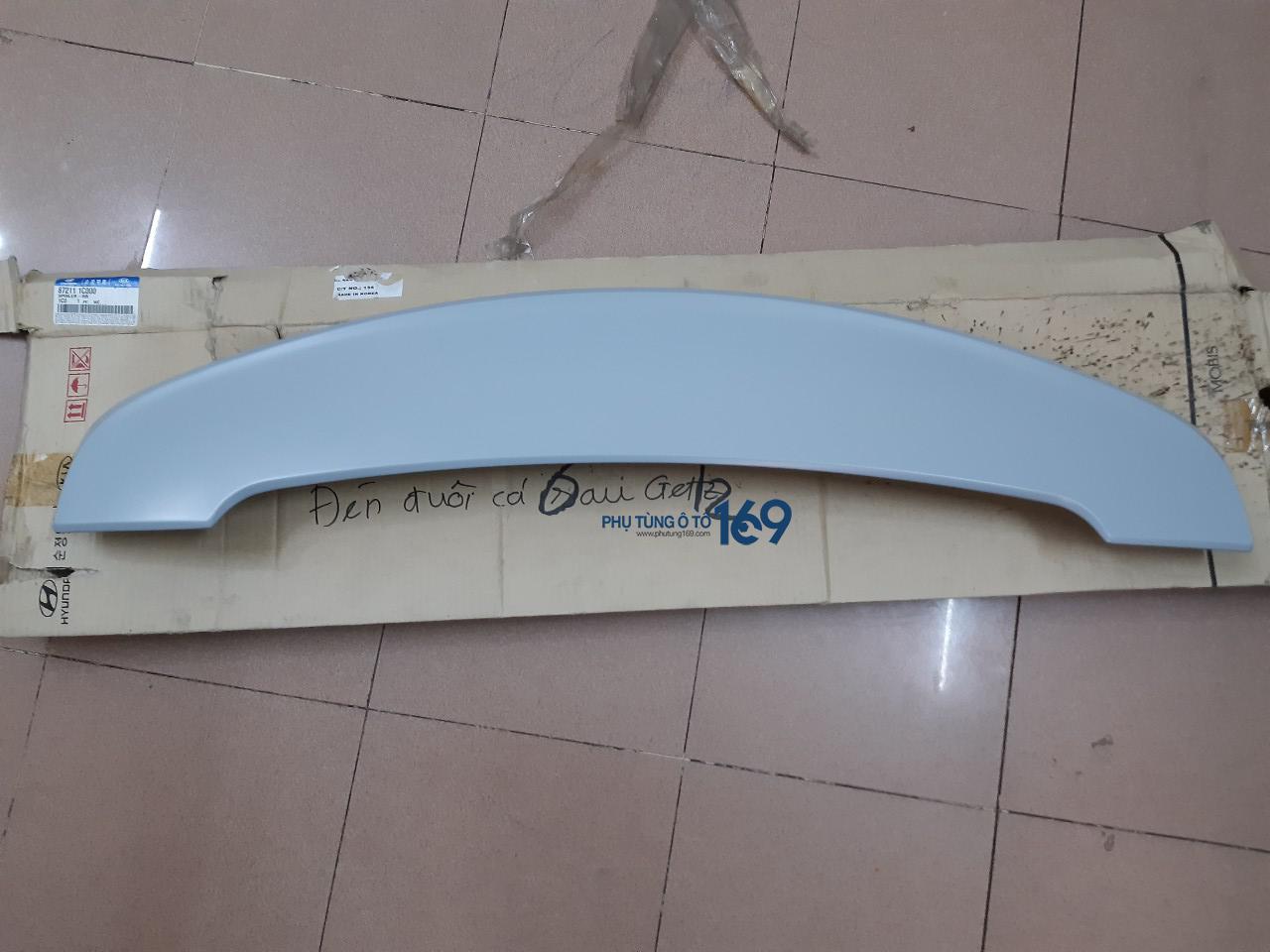 Đuôi cá Hyundai Getz 872111C000 Đuôi cá Hyundai Getz 872111C000