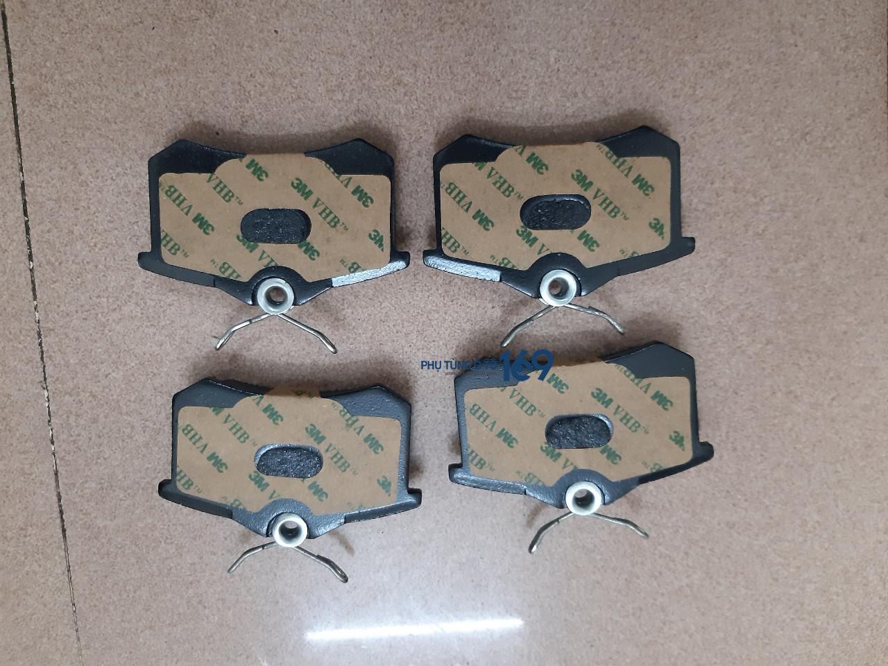 má phanh sau saic d60 má phanh sau saic d60