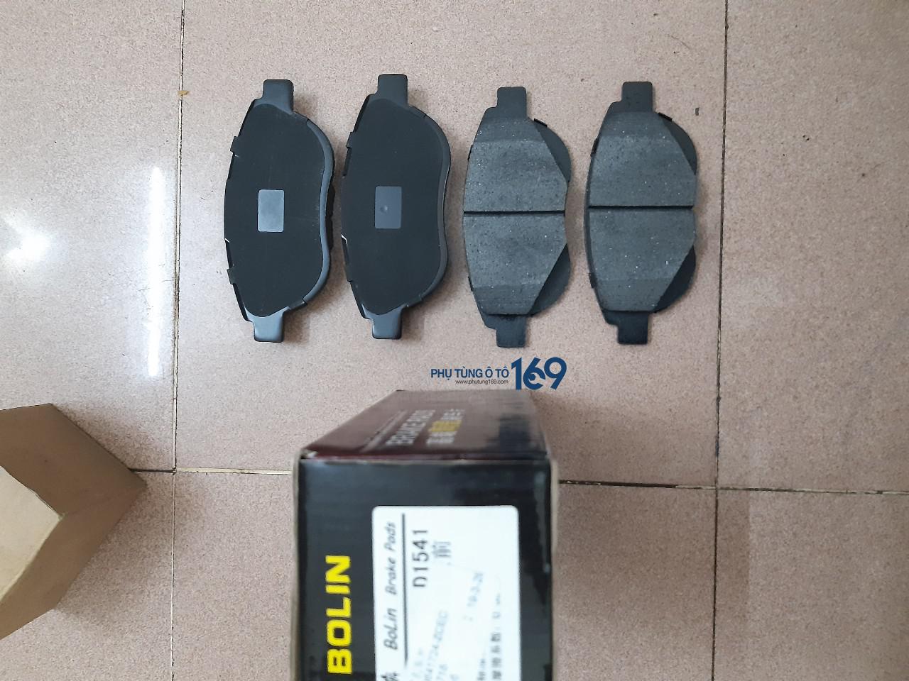 má phanh sau emgranf EC718 má phanh sau emgranf EC718