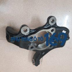 Ngõng may ơ trước phải Chevrolet Colorado 2017