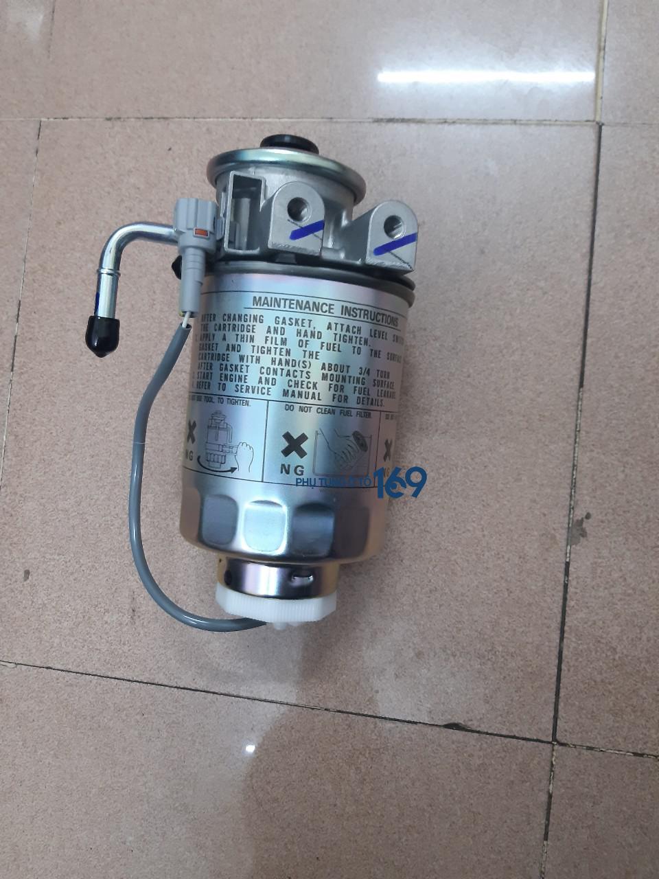 Bơm tay nhiên liệu Ford Everest Bơm tay nhiên liệu Ford Everest