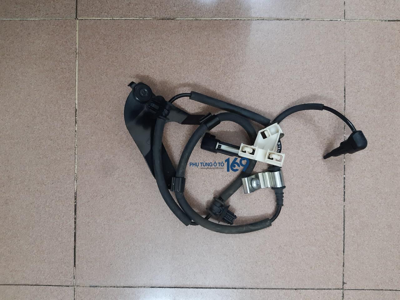 Cảm biến abs trước phải Chevrolet Colorado 2018 Cảm biến abs trước phải Chevrolet Colorado 2018