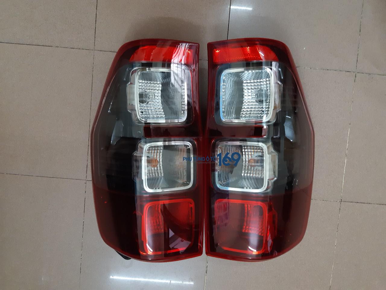 Đèn lái phải Ford Ranger Wildtrak Đèn lái phải Ford Ranger Wildtrak