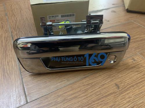 Tay mở cốp hậu Isuzu Dmax Tay mở cốp hậu Isuzu Dmax